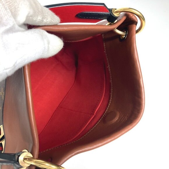 LOUIS VUITTON Brown Monogram Canvas Shoulder Bag - Picture 11 of 16